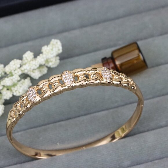 Elegant Rose Gold Bangle with Oval CZ Accents, XPBL0454 - Picture 10 of 11